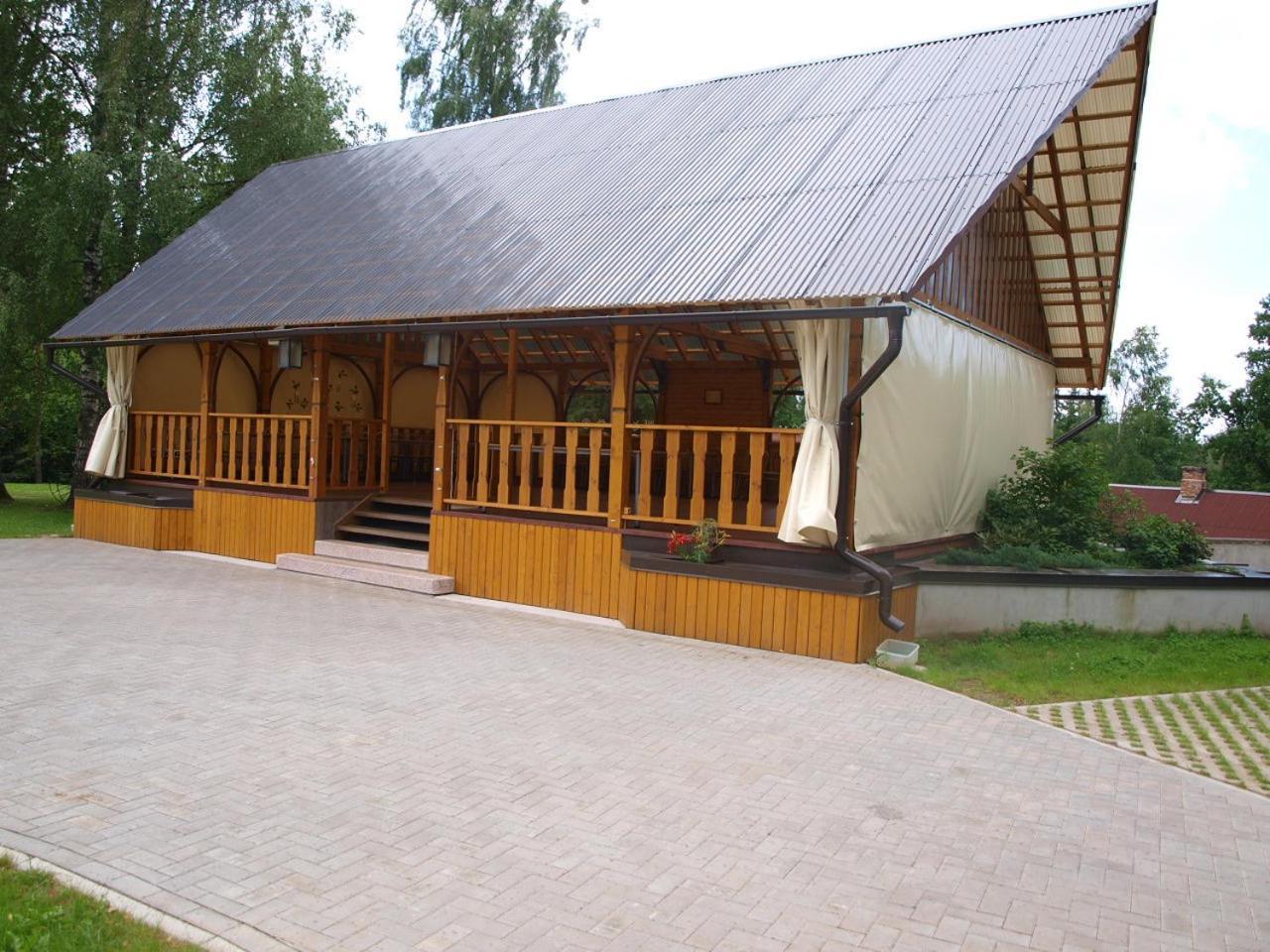 Guest House Pilskalni Rubene Екстер'єр фото