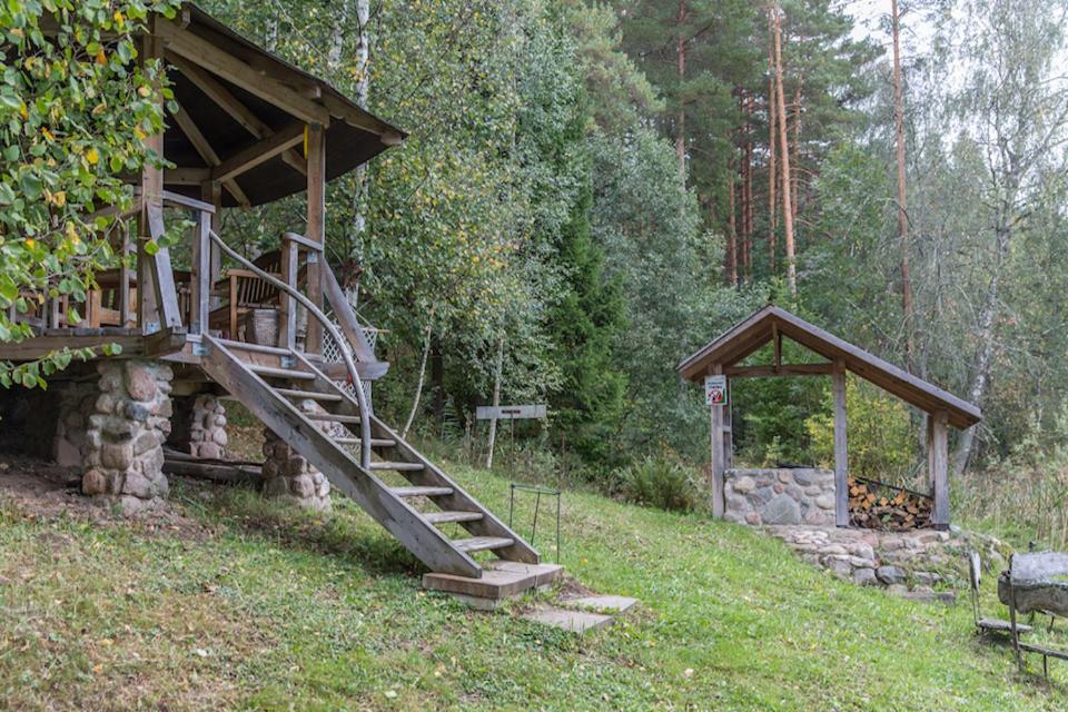 Guest House Pilskalni Rubene Екстер'єр фото