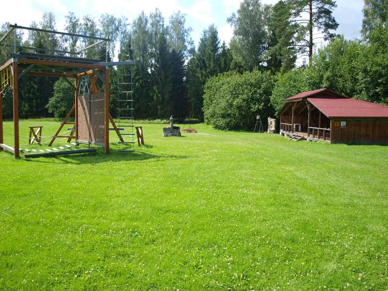 Guest House Pilskalni Rubene Екстер'єр фото