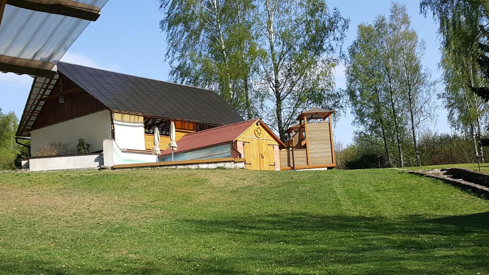 Guest House Pilskalni Rubene Екстер'єр фото