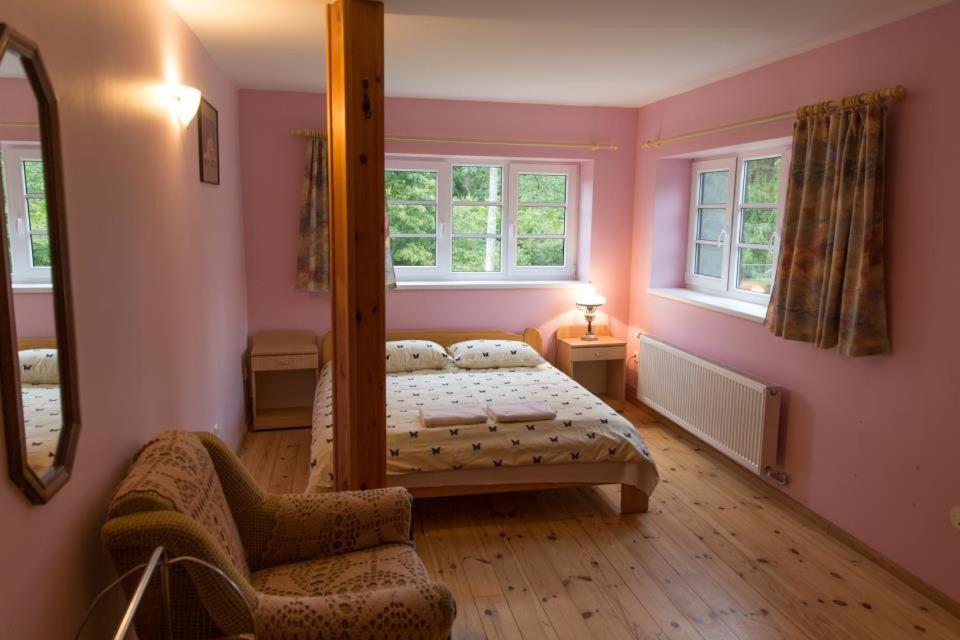 Guest House Pilskalni Rubene Екстер'єр фото